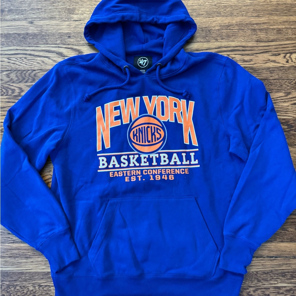 #670 NEW YORK KNICKS (47 Brand) NBA Basketball Blue Hoodie - Picture 2 of 15